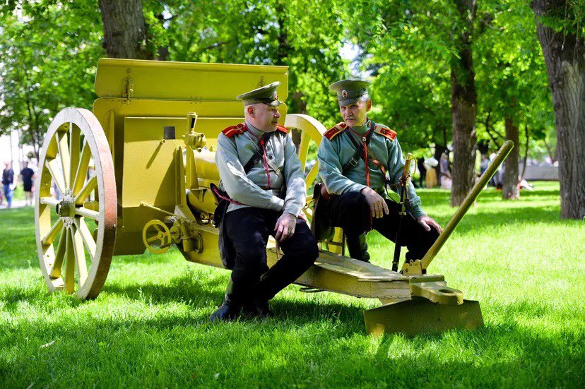 Москвичей пригласили посетить площадки фестиваля «Времена и Эпохи. Победы России»