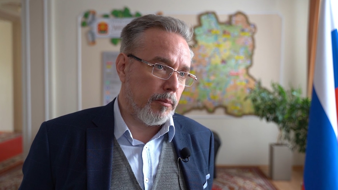 Враги рода человеческого: украинские нацисты целенаправленно создавали новую религию