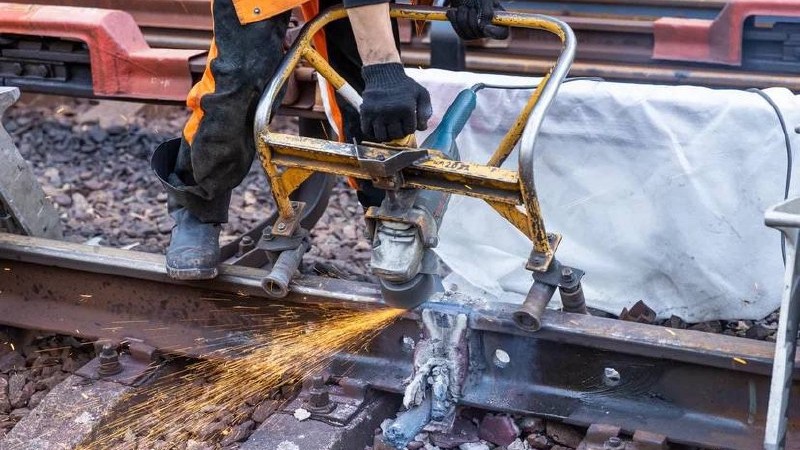 Дептранс анонсировал укладку бесстыкового пути на Таганско-Краснопресненской линии метро