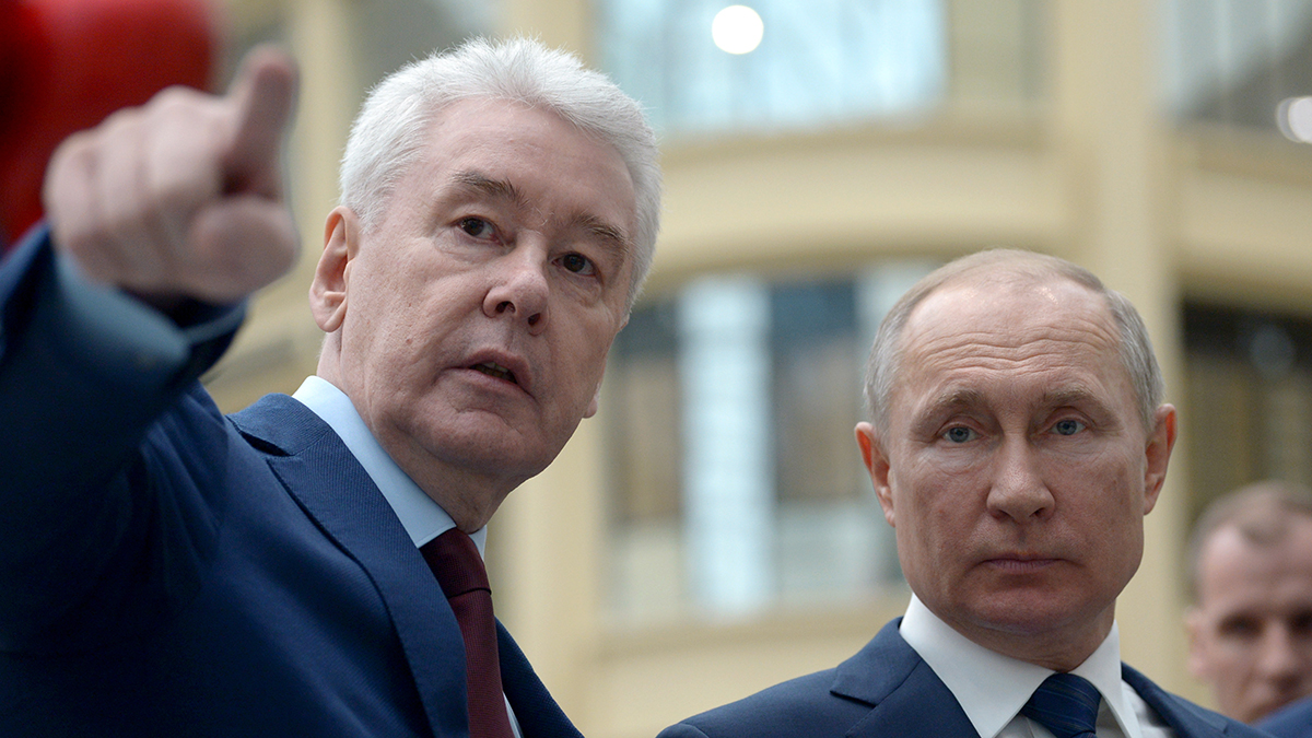 Путин поздравил Собянина с днем рождения