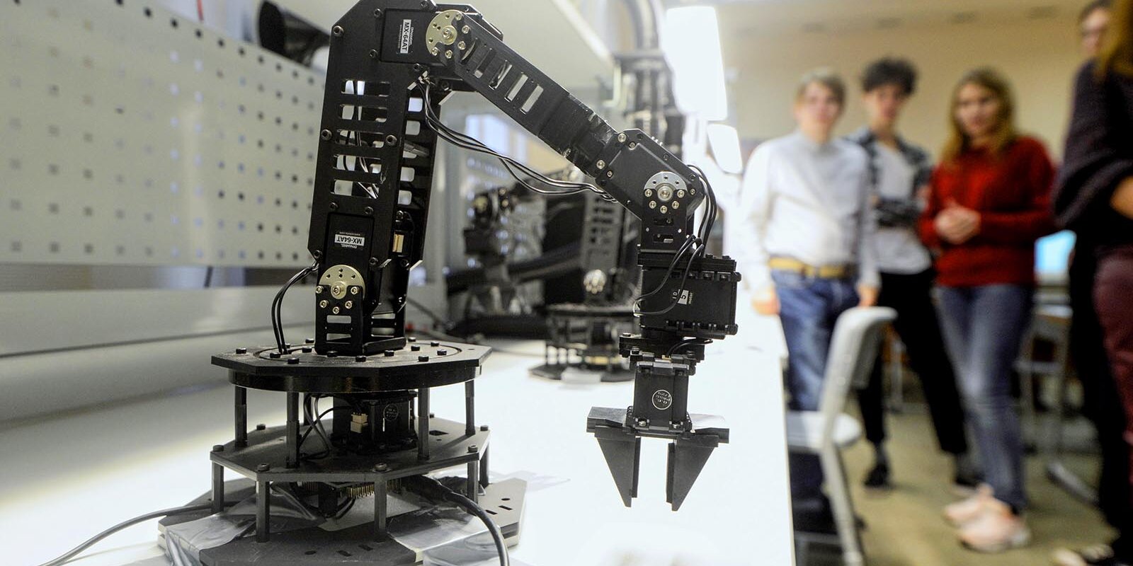 Москвичам рассказали о причинах популярности колледжей среди абитуриентов