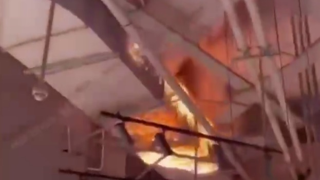 Момент возгорания в ТЦ «Афимолл Сити» попал на видео