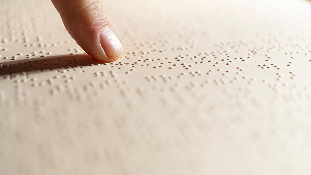 Брайлевские дисплеи стали доступны для незрячих школьников без нарушения слуха