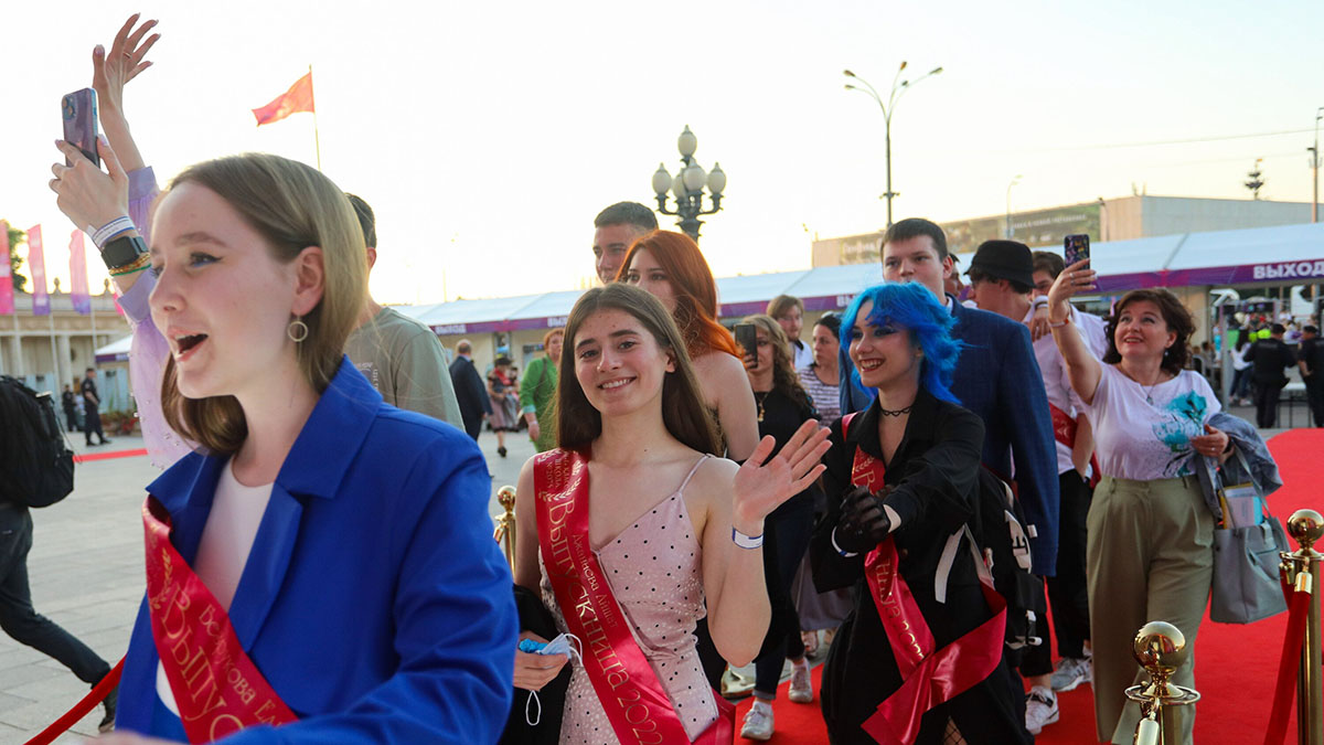 Ракова: Общегородской выпускной пройдет в Парке Горького 24 июня