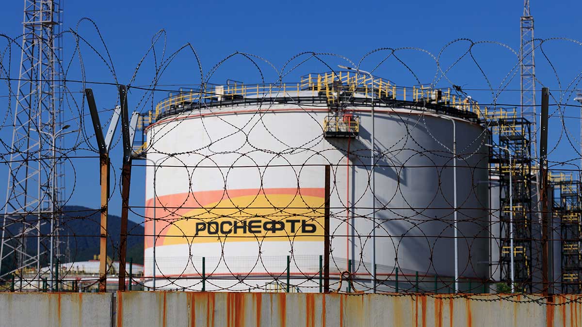 Власти США получили ордер на арест самолета «Роснефти»