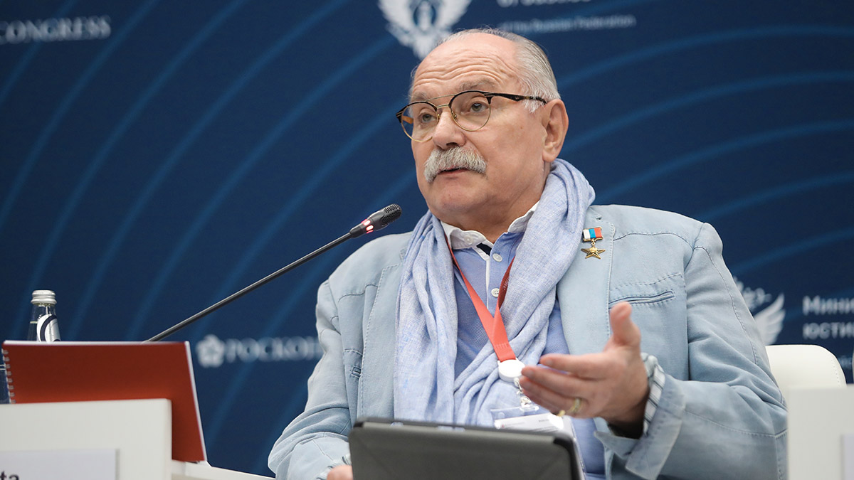 На Украине предложили ввести санкции против Михалкова, Кипелова и Аллегровой