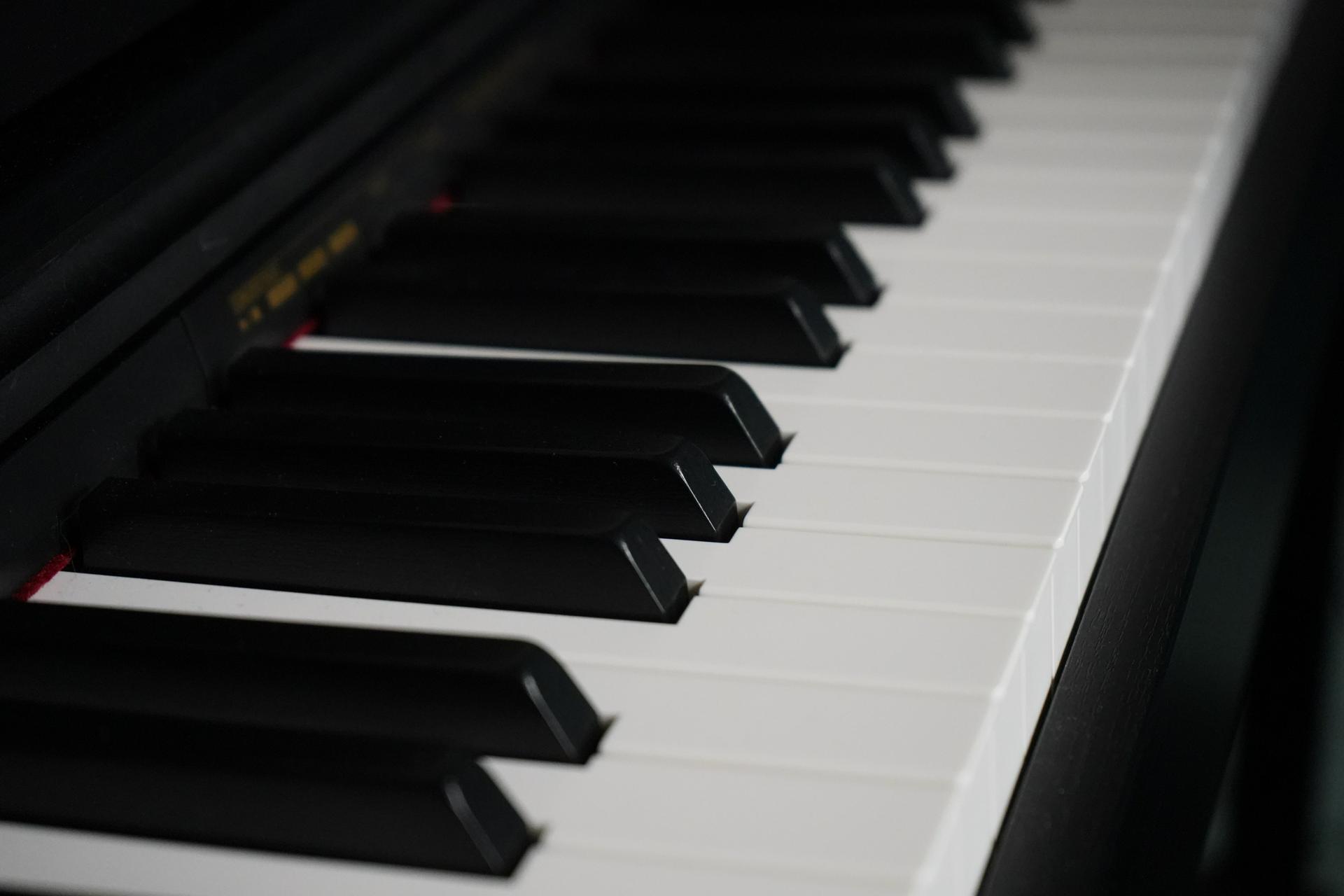 Петербуржец установил мировой рекорд, сыграв на рояле 60 часов без перерыва