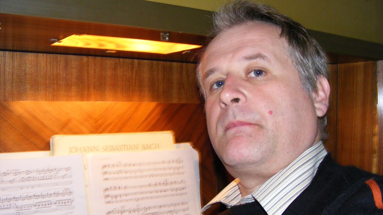 Подозреваемый в госизмене ученый Колкер умер через три дня после ареста