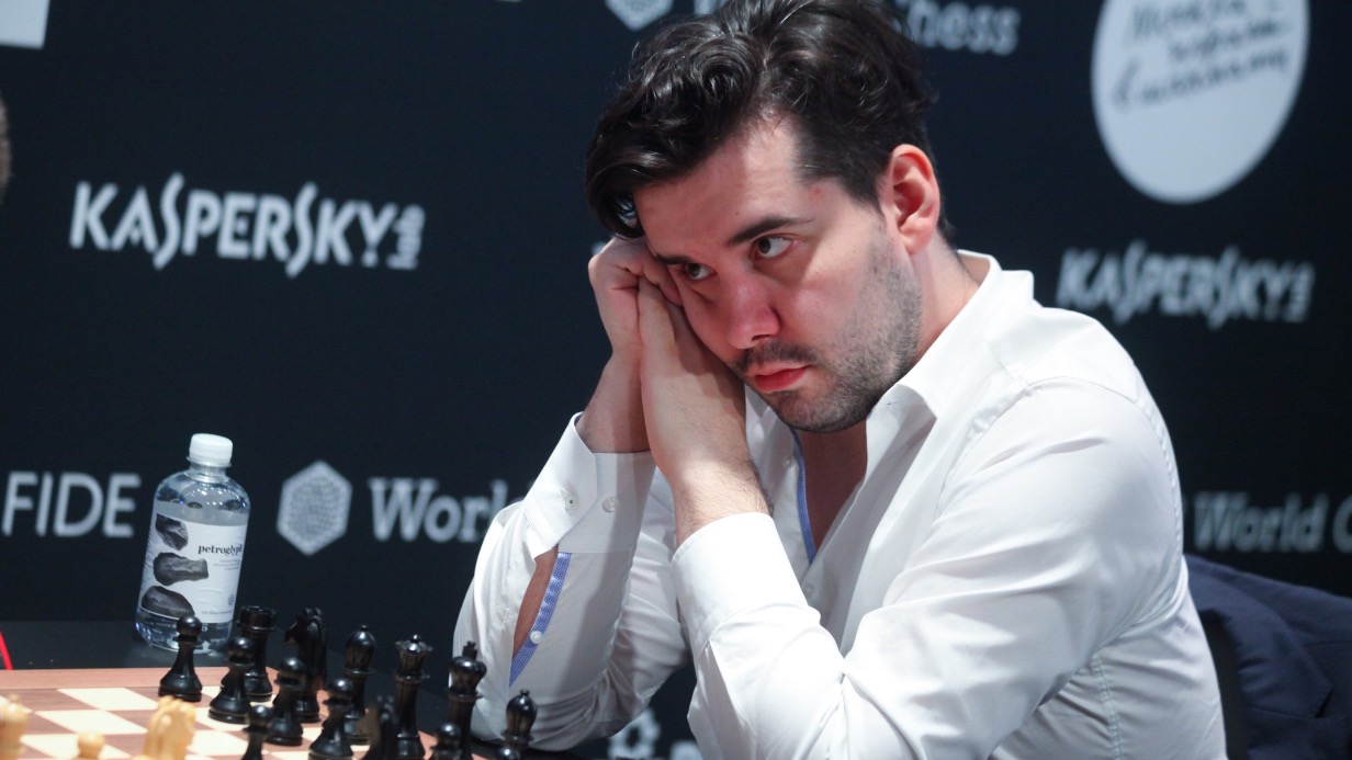 Шахматист Непомнящий досрочно выиграл турнир претендентов