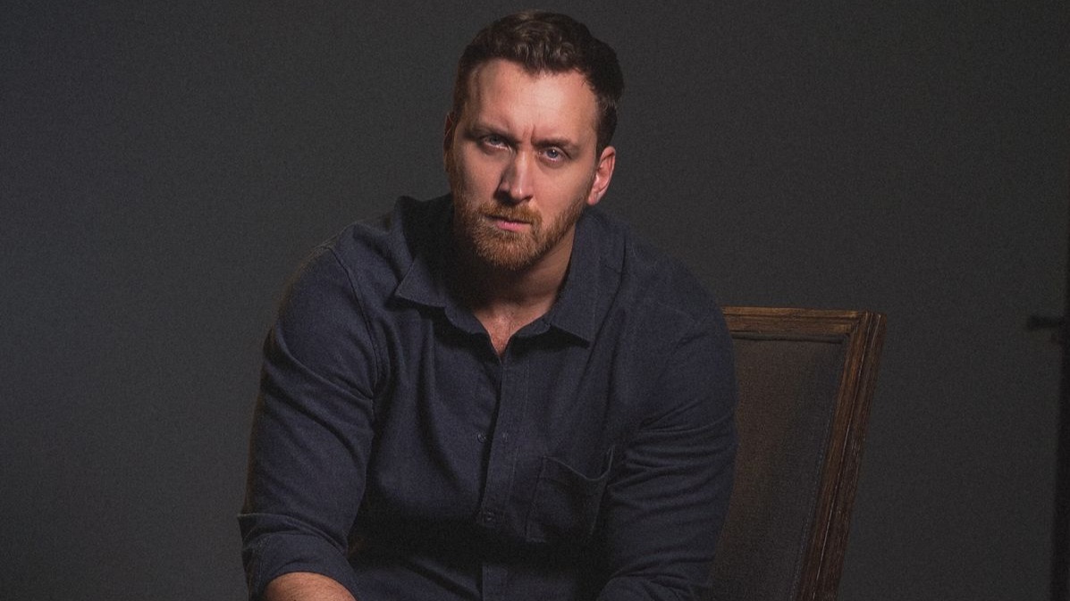 40-летняя звезда «Молодежки» Якушев решил жениться на 19-летней возлюбленной