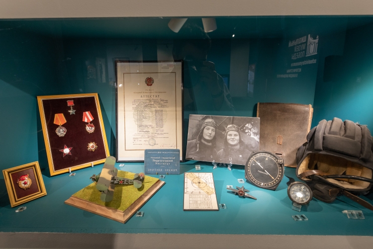 Музей Победы пригласил москвичей на выставку об истории учительства