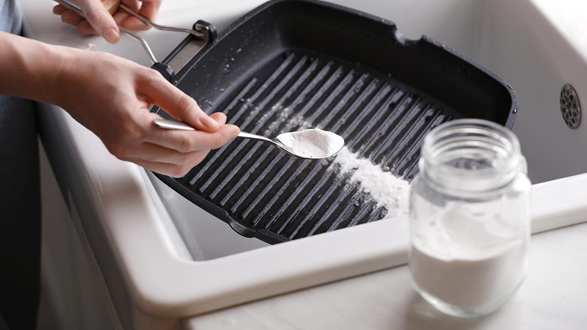 Врач Левина: Использование соды во время изжоги может привести к раку