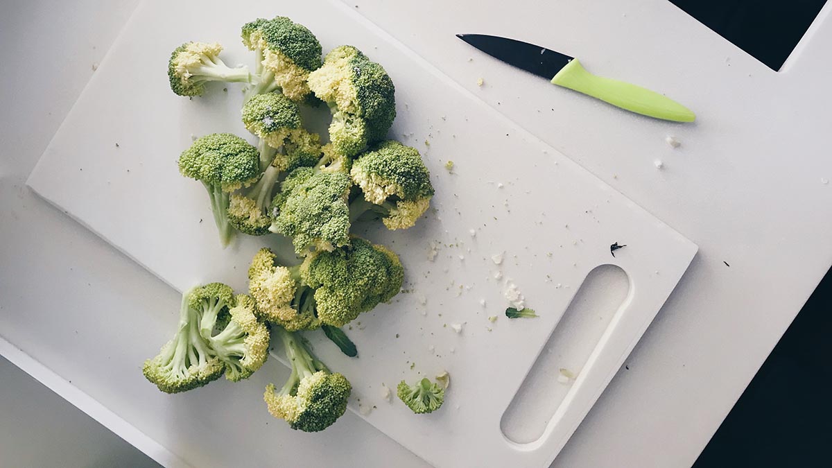 Диетолог Поляков рассказал о пользе и вреде брокколи