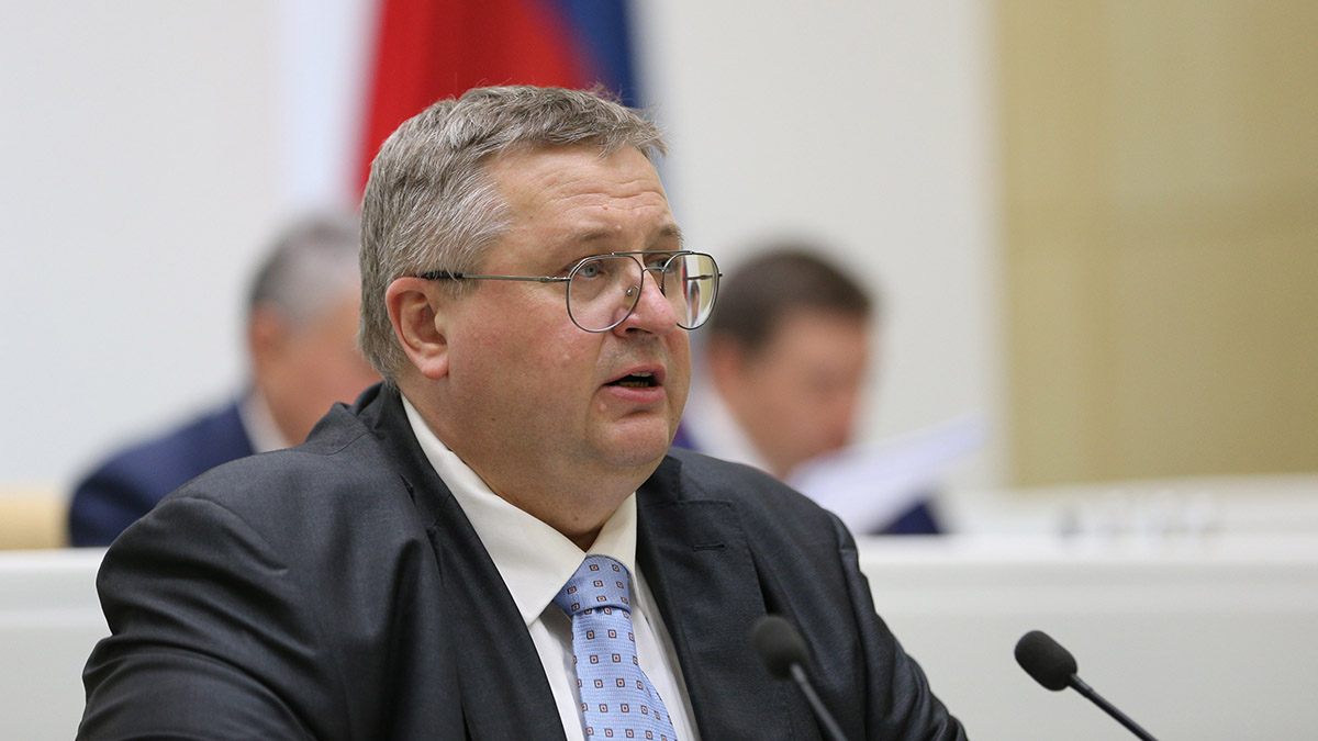 Вице-премьер Оверчук заявил о закате цивилизации Европы