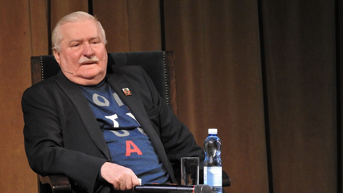 Экс-президент Польши Валенса предложил «расчленить» Россию