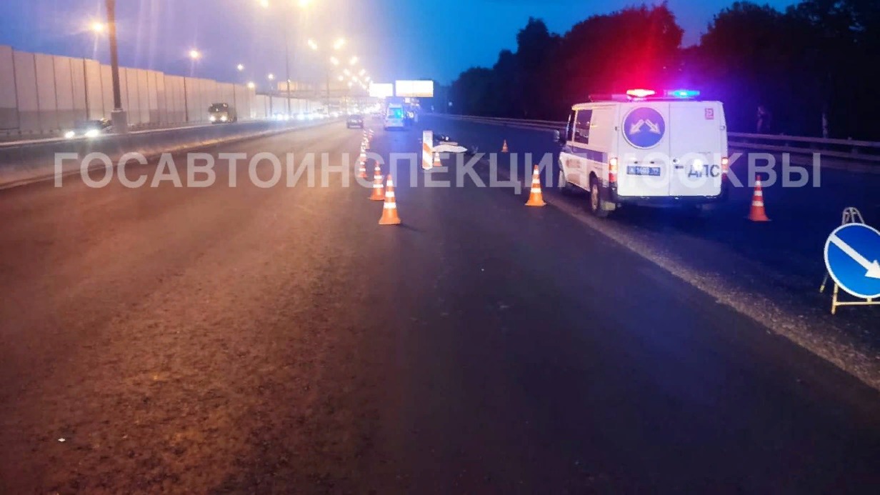 Девушка-мотоциклист погибла в ДТП на 5-м километре МКАД