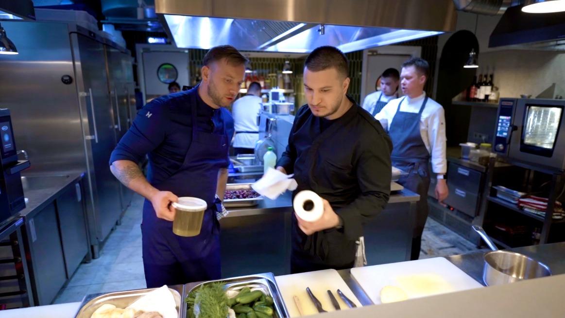 «Увидеть и накормить»: звездные повара Москвы путешествуют по стране