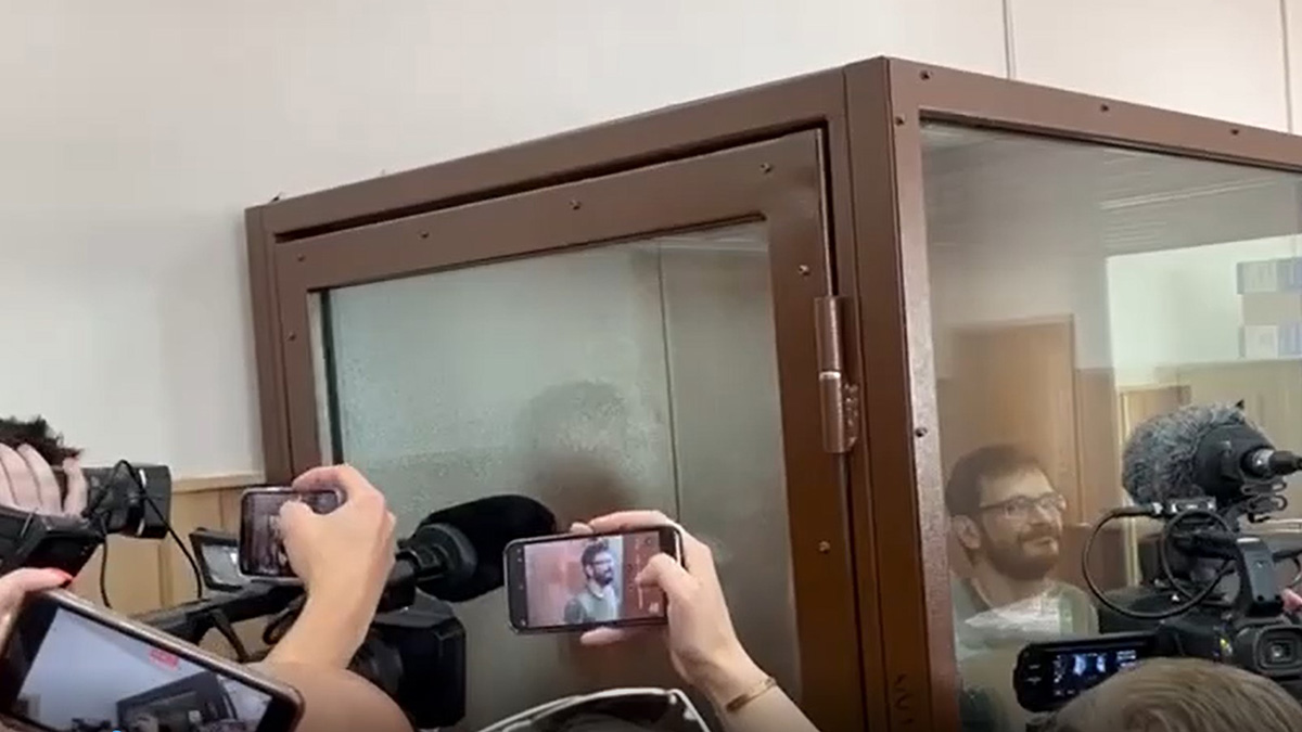 Суд отправил в СИЗО Илью Яшина за дискредитацию российской армии