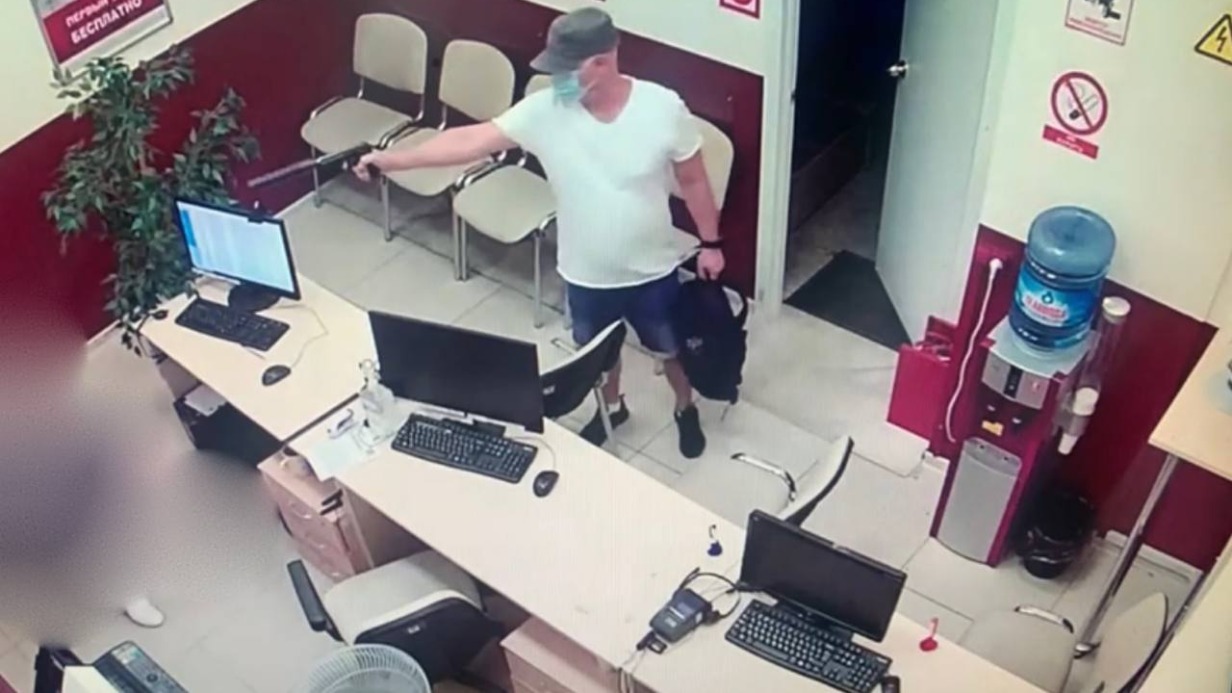 СК предъявил обвинение задержанному за убийство сотрудницы МФО в центре Москвы