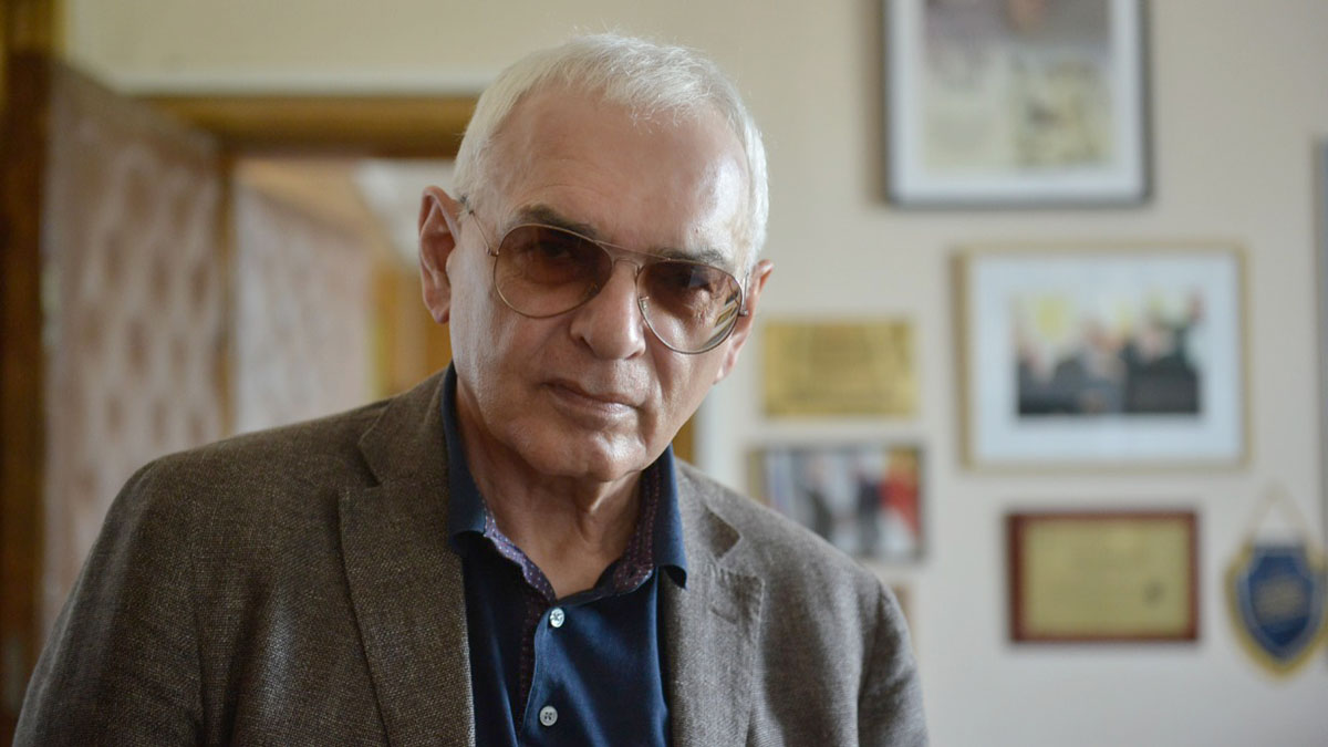 Шахназаров призвал не вырезать из фильмов осудивших спецоперацию актеров