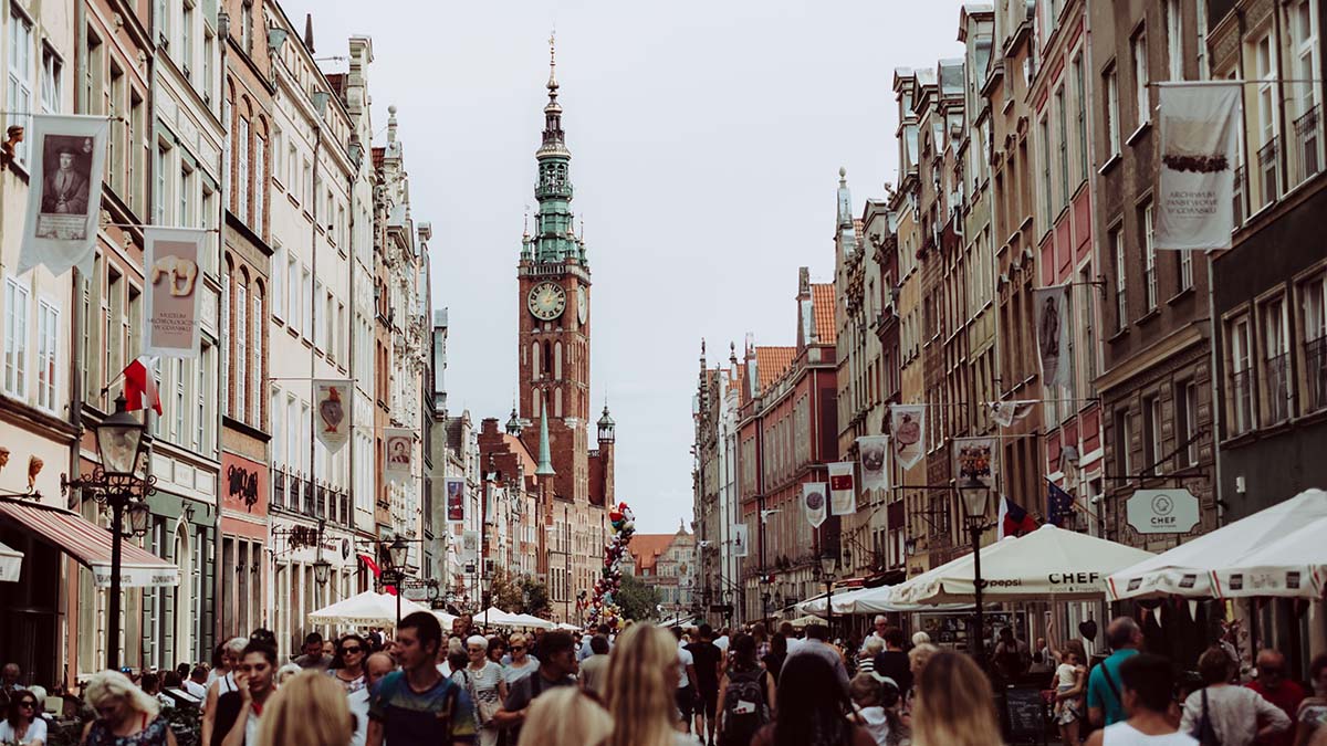 Украинских беженцев заставят платить за жилье в Польше