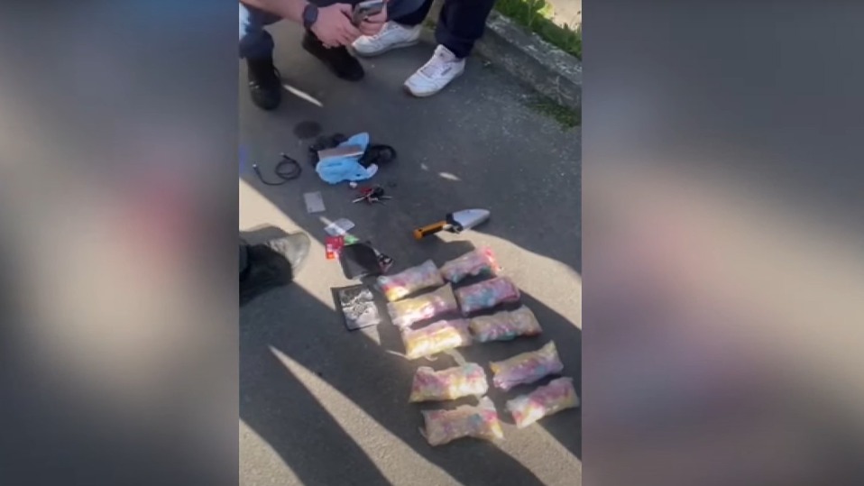 Полицейские нашли у москвича более 2,5 килограмма мефедрона