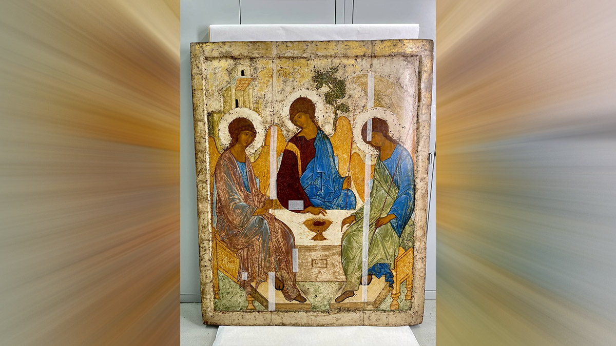 Икону «Святая Троица» вернут в постоянную экспозицию Третьяковской галереи