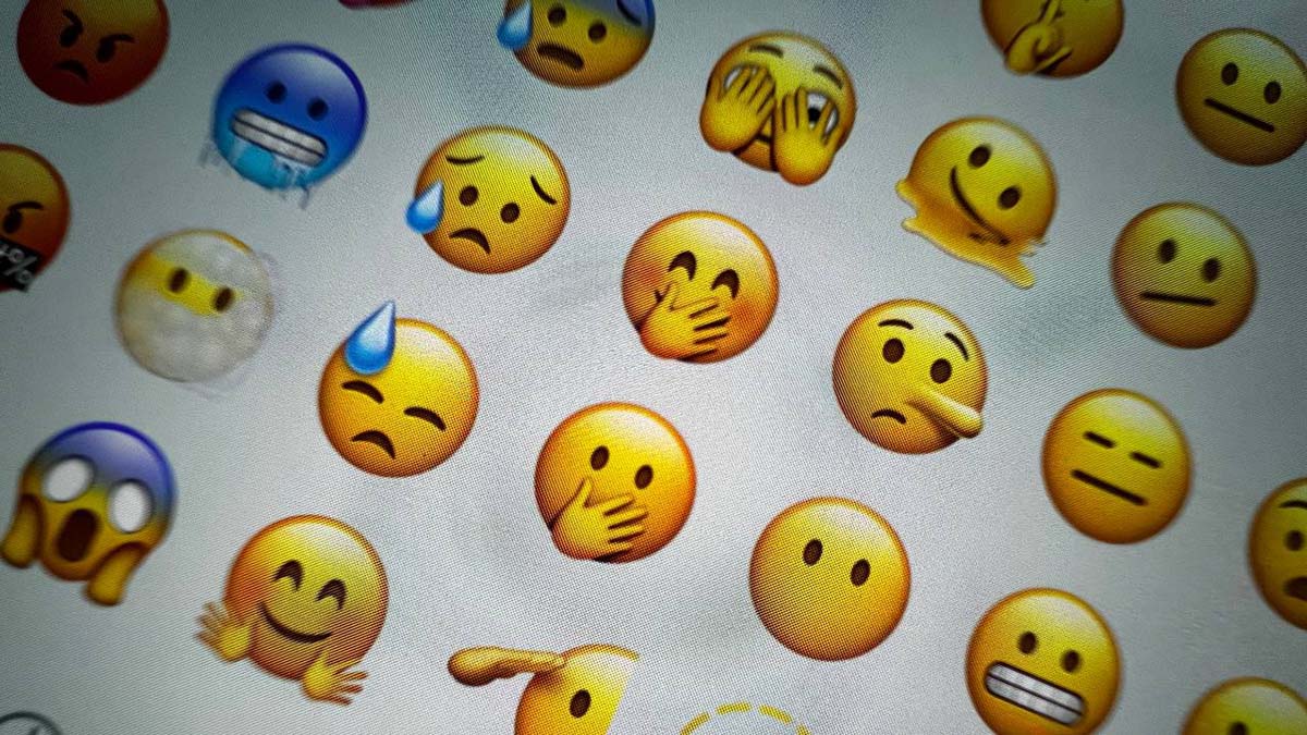 Рисунки из смайликов (Emoji Art) - рисунки из символов
