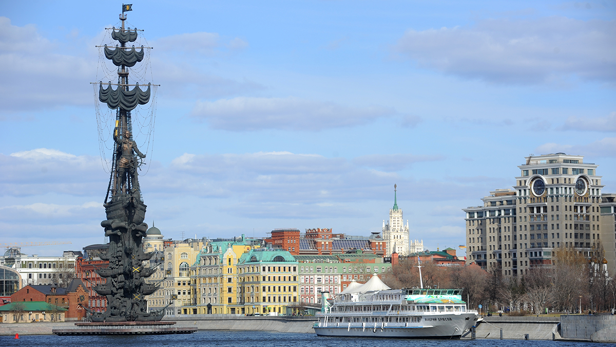 Представитель Парка Горького рассказал о состоянии части скульптур в «Музеоне»