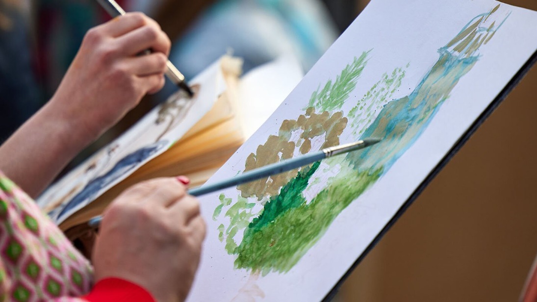 Уроки живописи пройдут в столичных парках на свежем воздухе