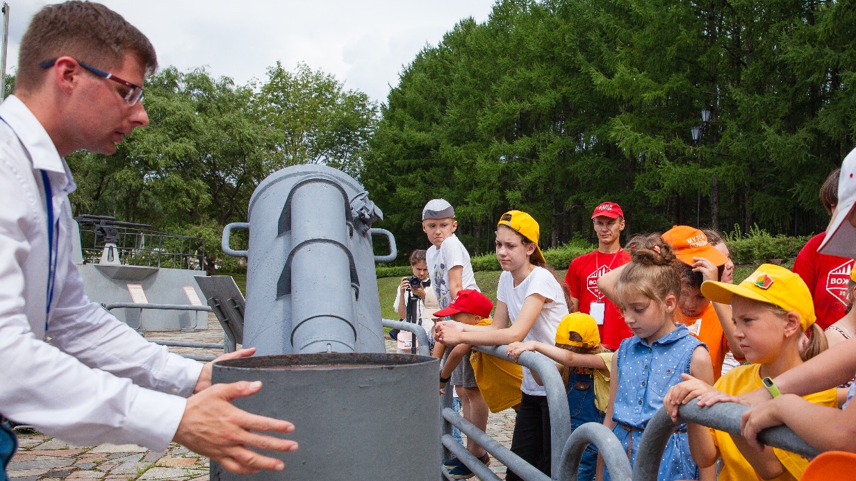 Посетители в тельняшках смогут бесплатно посетить музей «Главные Оружейные Реликвии Армии»