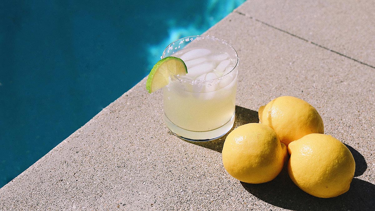 Диетолог Пегова назвала полезные напитки, которые помогут утолить жажду летом