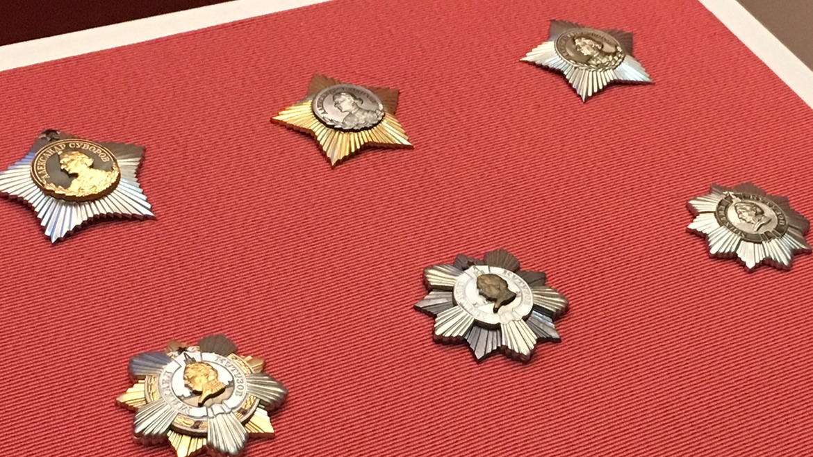 Музей Победы сохранил более 100 «полководческих» орденов
