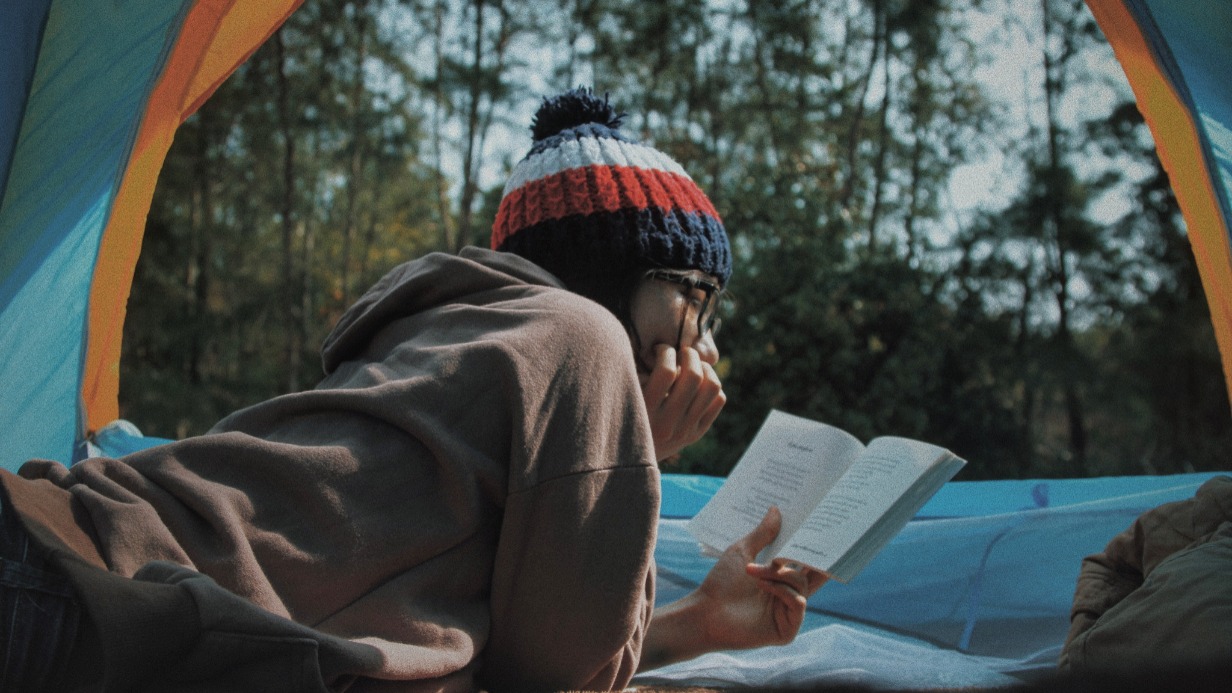 Книги для чтения в дороге: в сервисе «Библиотеки Москвы» на mos.ru опубликовали новую подборку