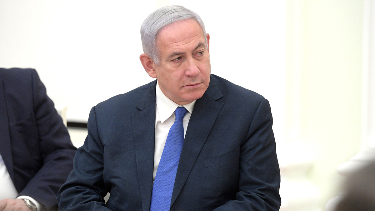Нетаньяху решил вернуть должность уволенному министру обороны