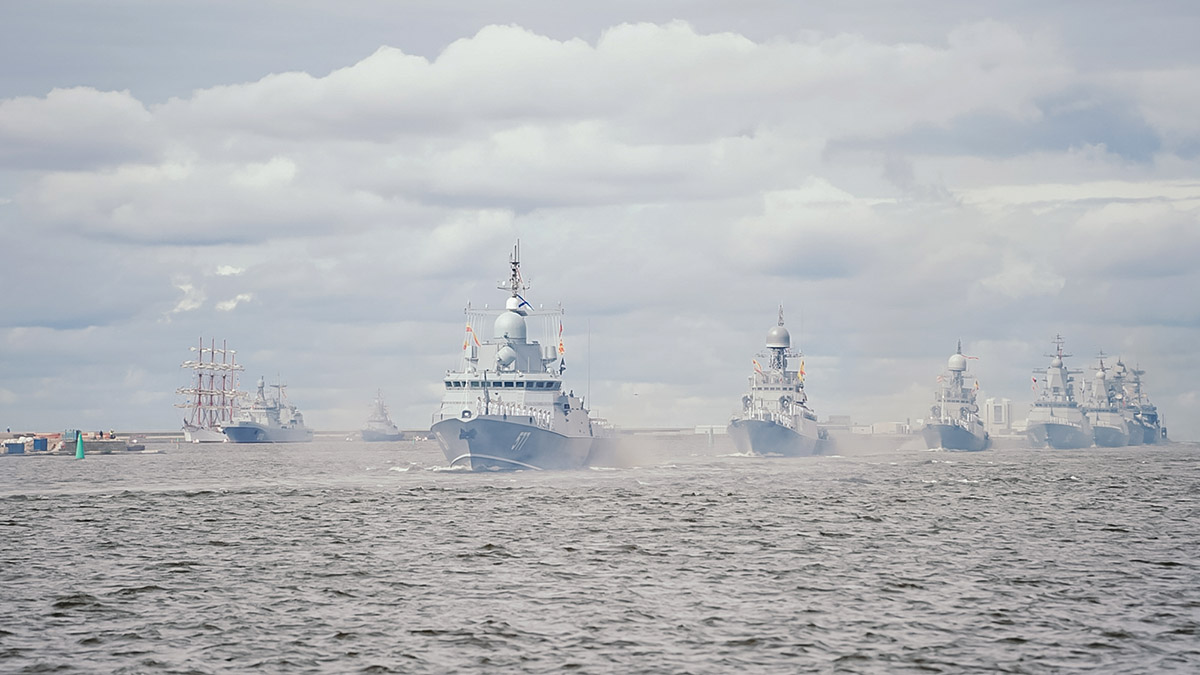 Минобороны: ВСУ вновь предприняли попытку атаки беспилотным катером на корабль ВМФ России