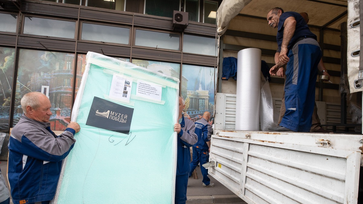 Музей Победы отправил в ЛНР первые выставки проекта «Наши традиции»