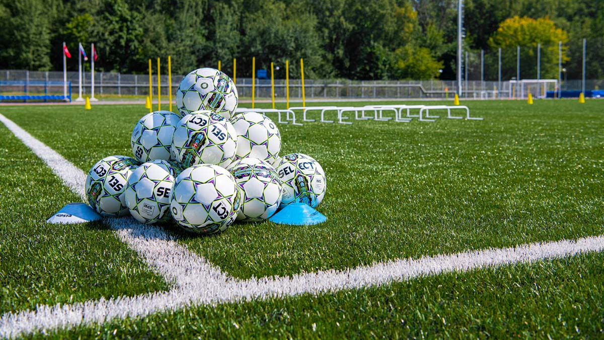 Бывший игрок сборной России назвал футбольную столицу страны