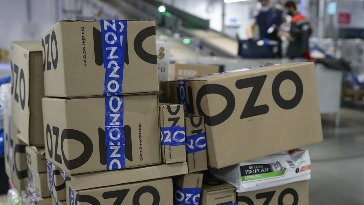 Покупатели и продавцы Ozon получат компенсацию за утраченные из-за пожара товары