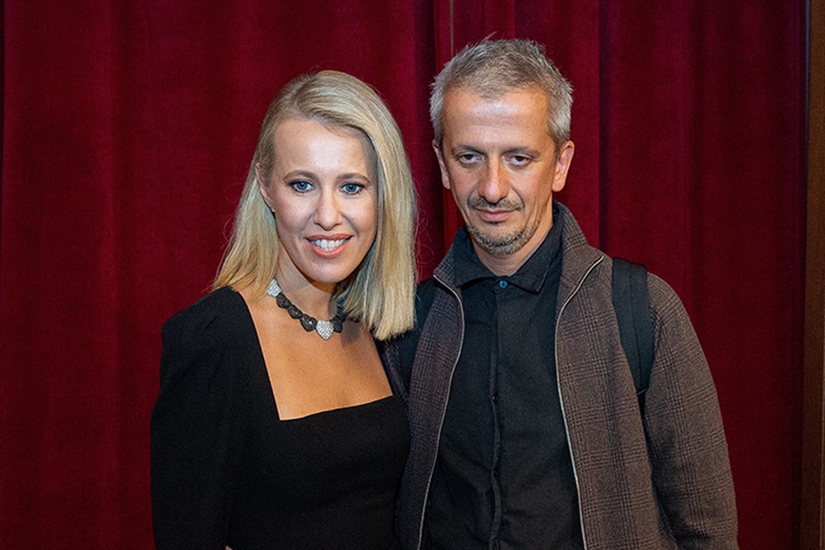 Журналист Шахназаров раскрыл детали брачного контракта Собчак и Богомолова