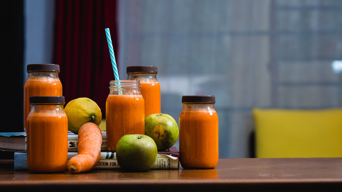 Свежевыжатый сок за 1,2 тысячи рублей продают в столичной «Кофемании»