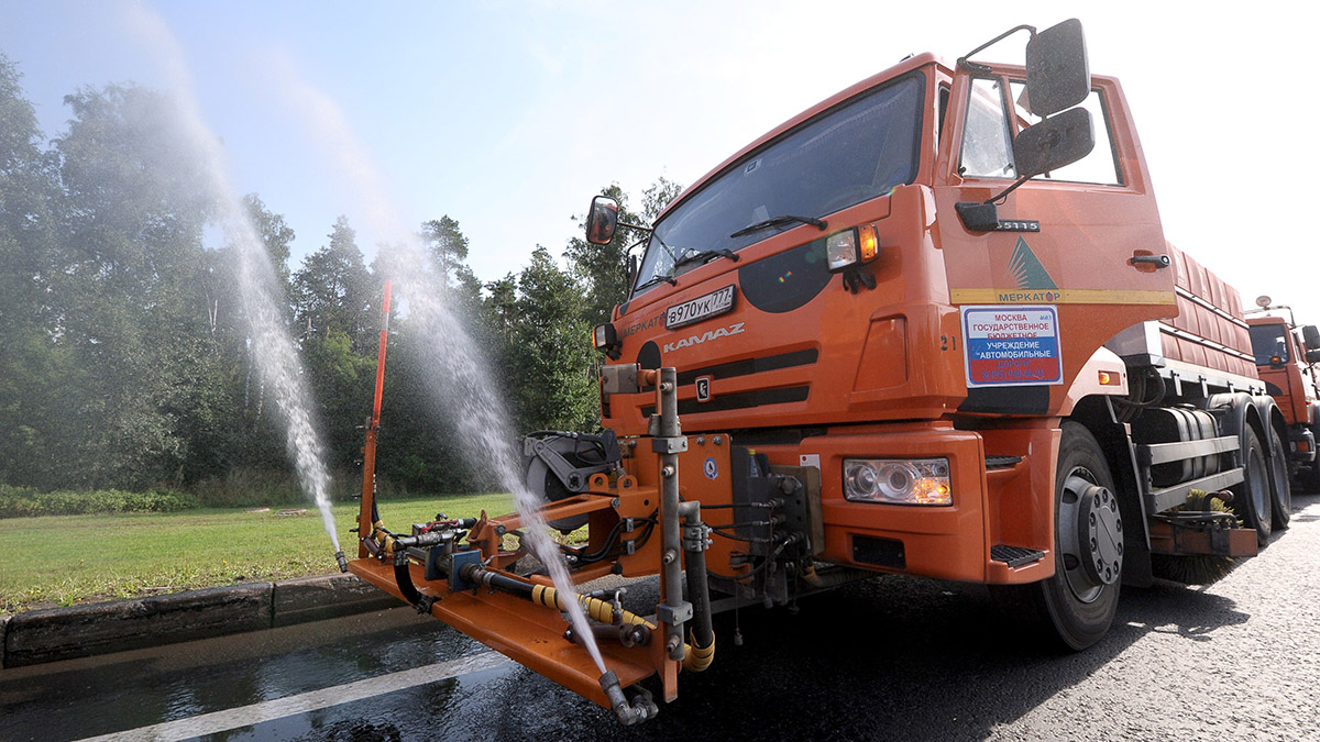Городские службы приступили к очередной процедуре аэрации