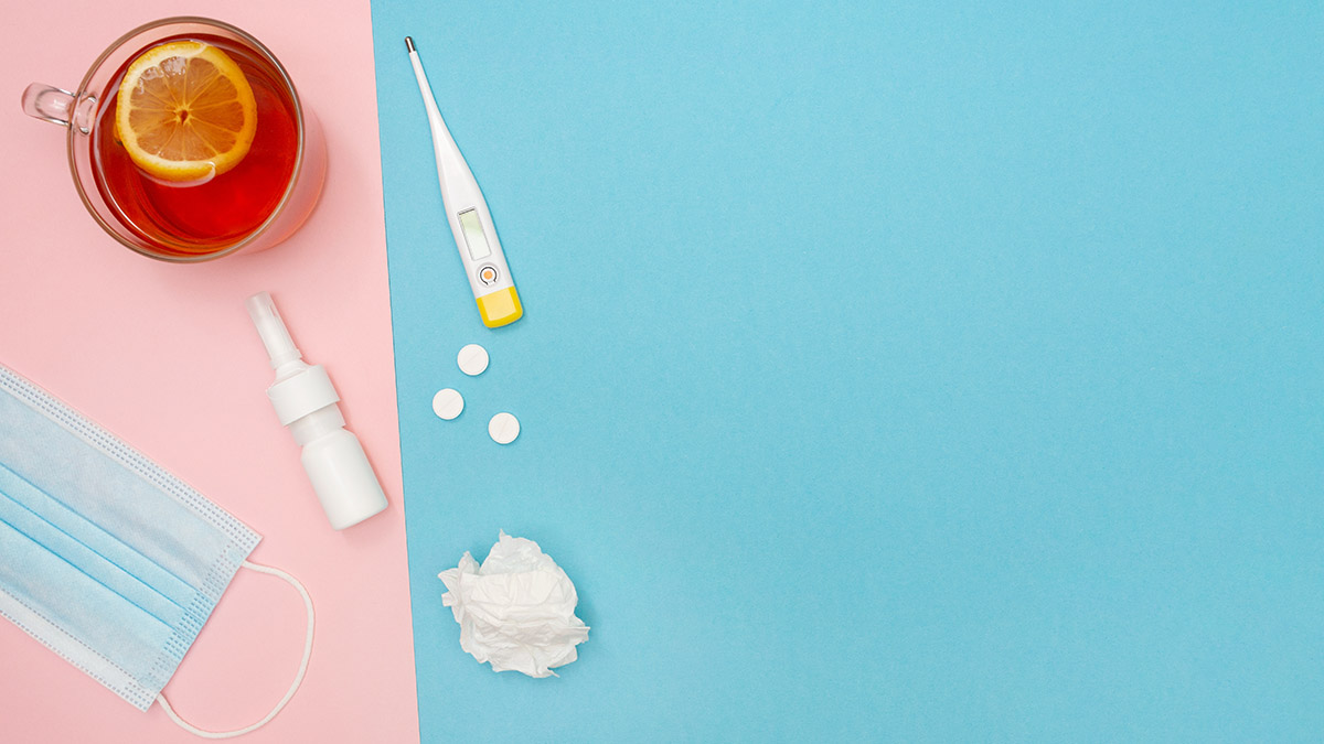 Инфекционист Мескина объяснила, насколько опасна тридемия и когда она закончится