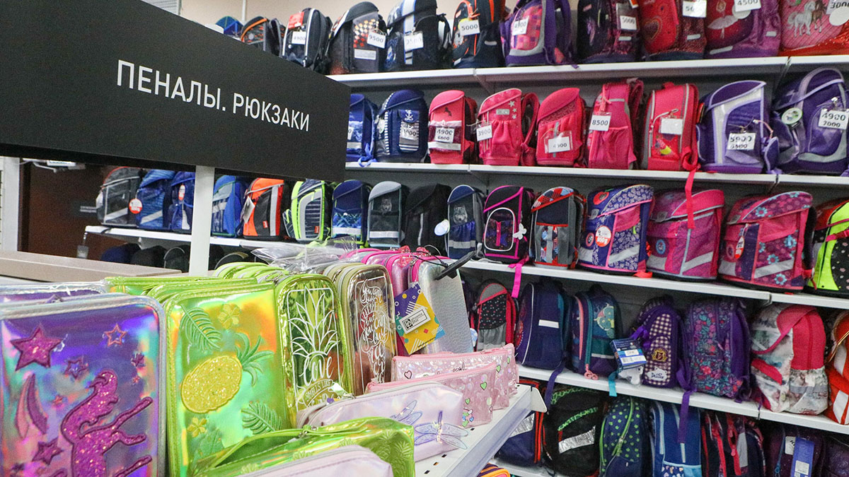 Какой вред здоровью ребенка может нанести некачественная школьная форма и канцтовары