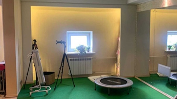 Москвич оборудовал второй этаж квартиры на чердаке многоквартирного дома