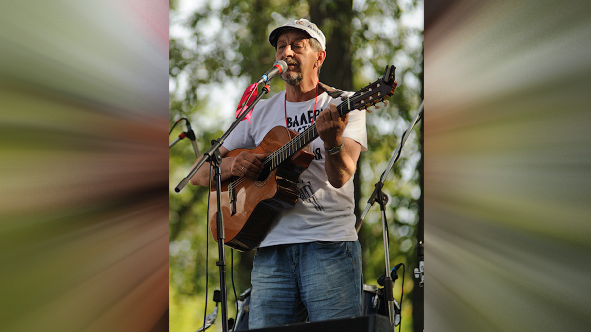 Бард Валерий Мищук скончался на 72-м году жизни