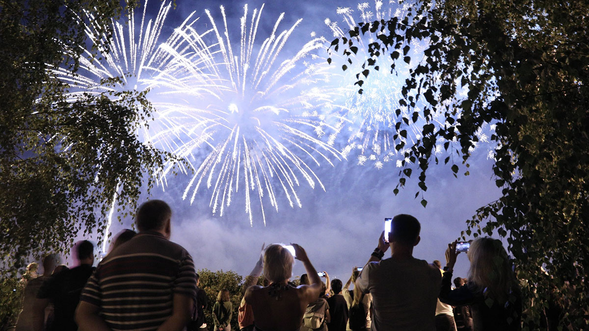Где посмотреть салют 9 мая в Москве
