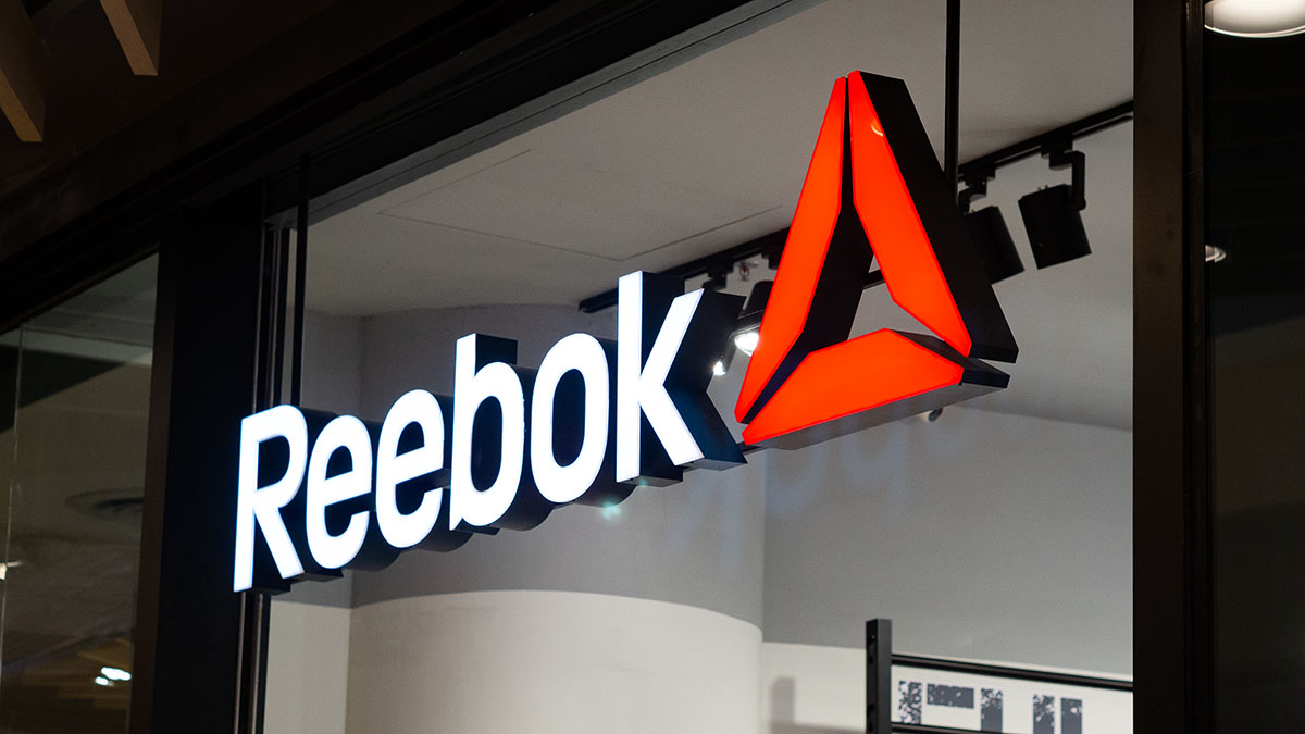 Товары Reebok начнут продавать в России на маркетплейсах