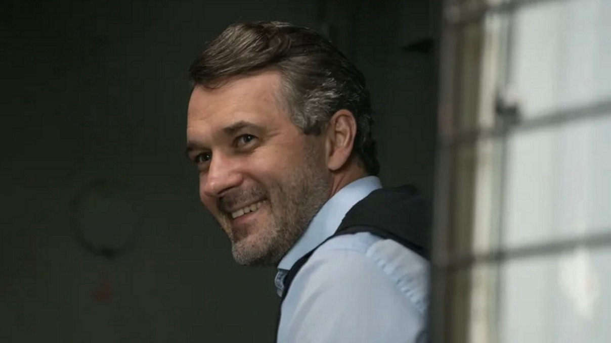 «Реклама кофе помогла мне заработать»: актер Павел Трубинер — о первых съемках, российском кино и критике в соцсетях 