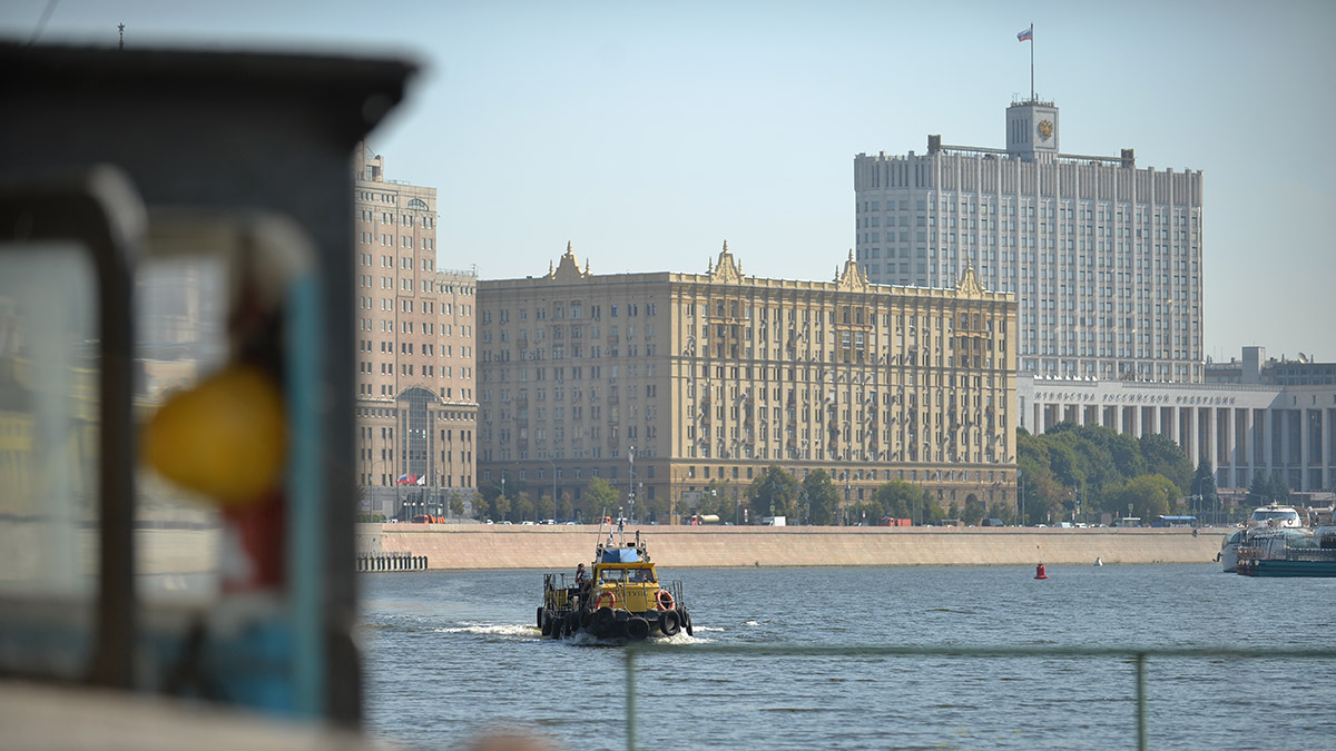 Движение по Москве-реке временно приостановили